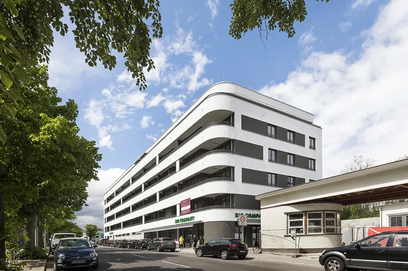 DOWNTOWN am Stuttgarter Platz_Heilbronner Straße_2 Zimmerwohnung mit großer  Loggia + Aufzug — photo 1